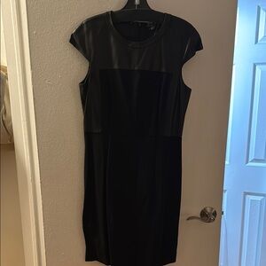 Theory Black Cap Sleeve Sheath Mini Dress